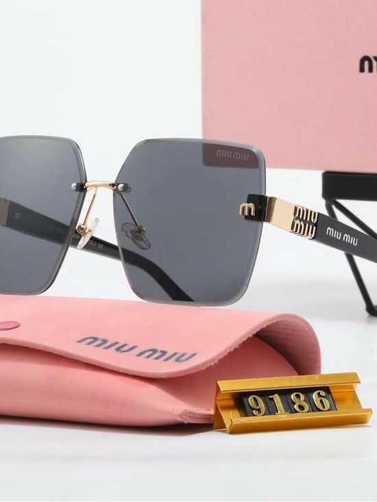 T.La Accessories - Gray Lens Oversized Square Sunglasses with Gold Accents